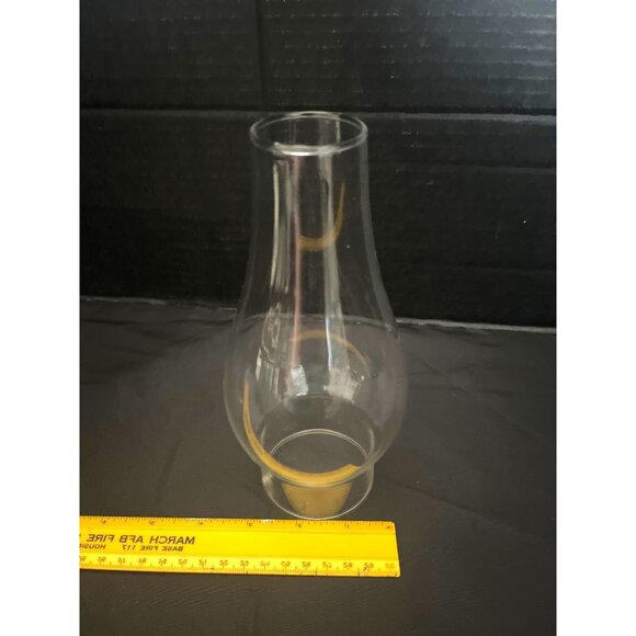 Vintage Clear Glass Chimney For Oil Lamp 7 1/2” - Picture 3 of 6